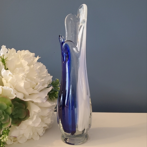 Vintage Art Glass Bud Vase five finger Blue and White Murano Style - Picture 2 of 5